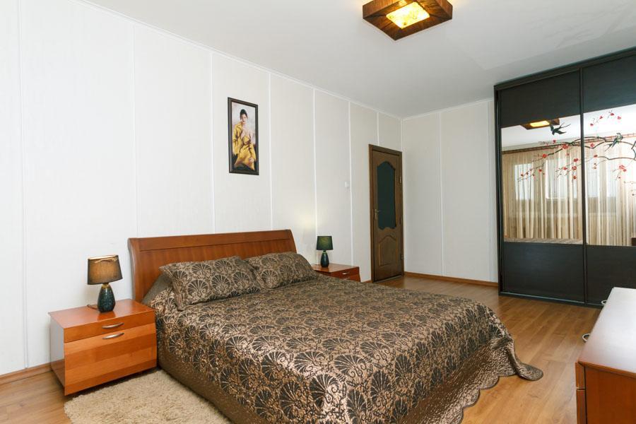 Sribnokilska 22 Apartment Kyiv Exterior photo